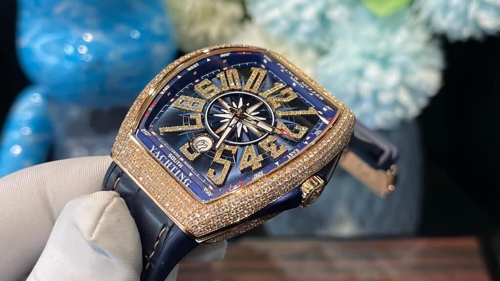  Đồng hồ nam Franck Muller Vanguard V41 đính kim cương hot nhất 2024