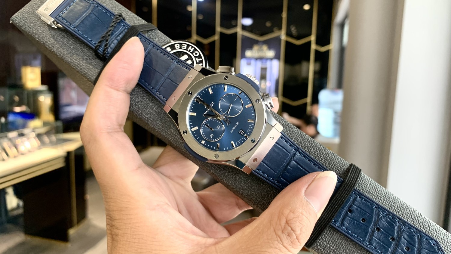  Tham khảo cách kiểm tra mã đồng hồ Hublot chính hãng chi tiết từ A đến Z