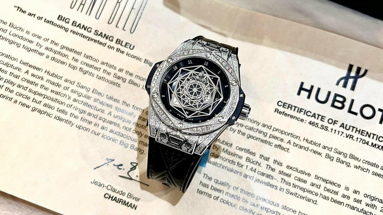  Những đặc điểm làm nên tên tuổi dòng đồng hồ Hublot Sang Bleu