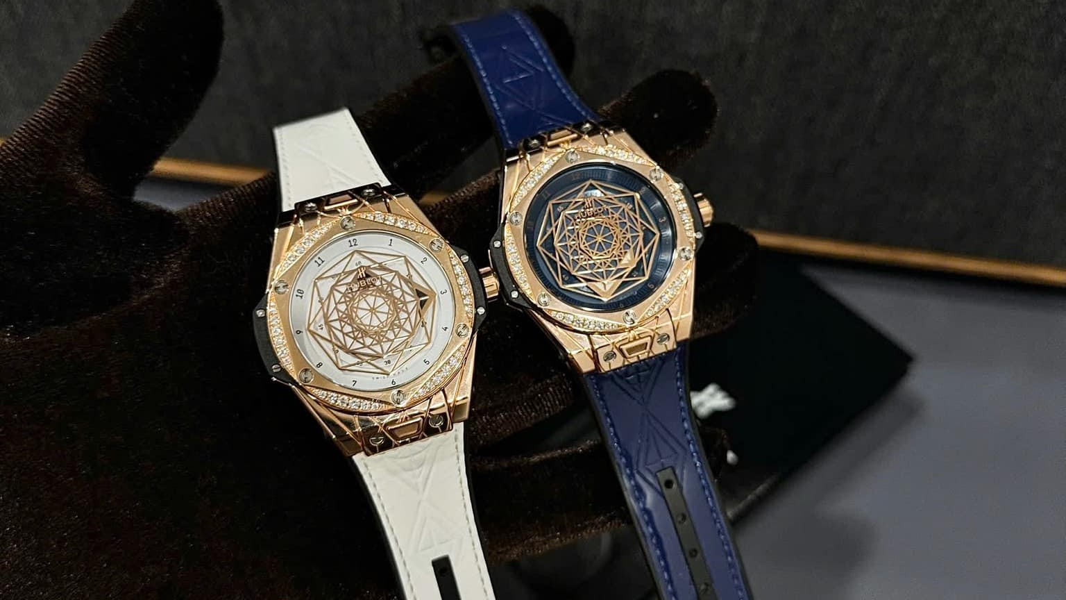  Hublot Sang Bleu - Bộ sưu tập đồng hồ đẳng cấp