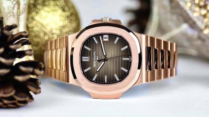  Patek 5711 - Biểu tượng đỉnh cao của đồng hồ sang trọng với vẻ đẹp vượt thời gian