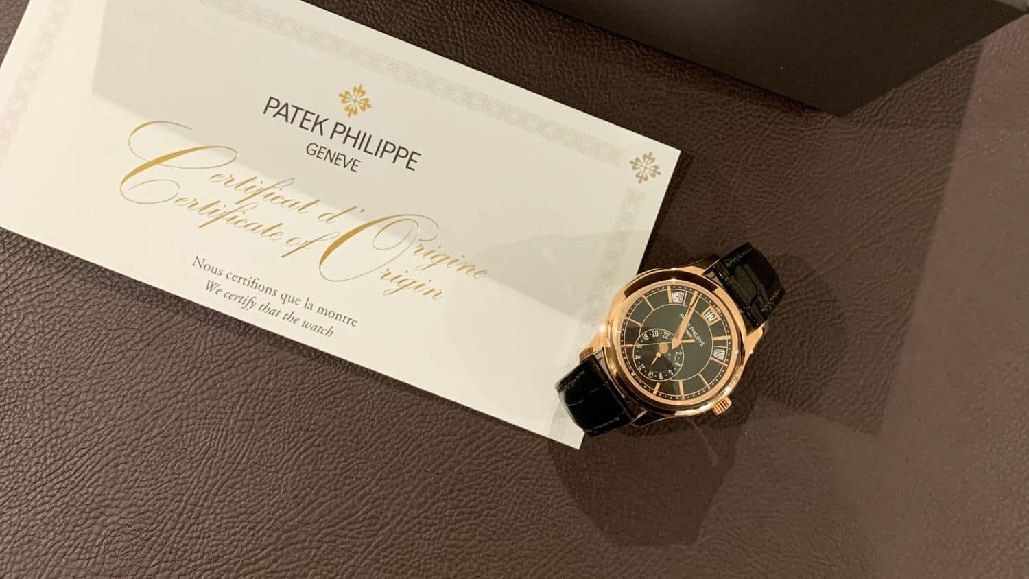  Patek Philippe 5205R: Biểu tượng của đẳng cấp và sự sành điệu