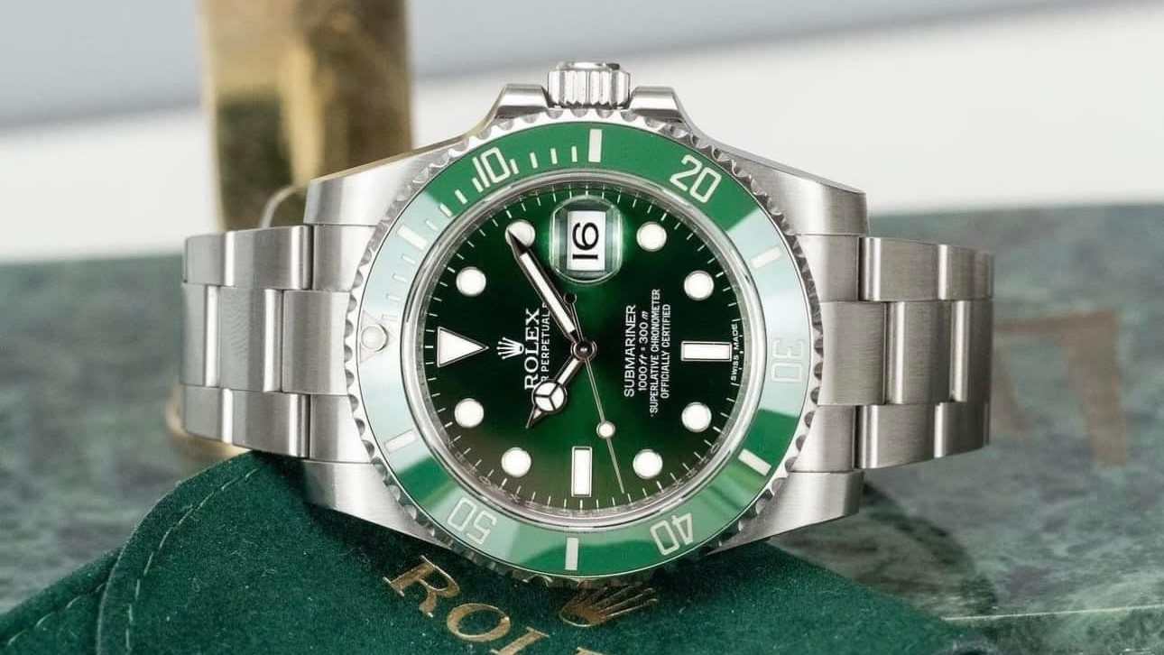  Đồng hồ Rolex Submariner – Cỗ máy chinh phục biển cả