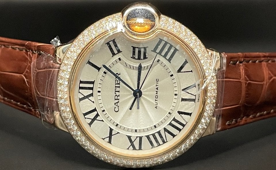  4 mẫu đồng hồ Cartier đính đá sang trọng số 1 thế giới 