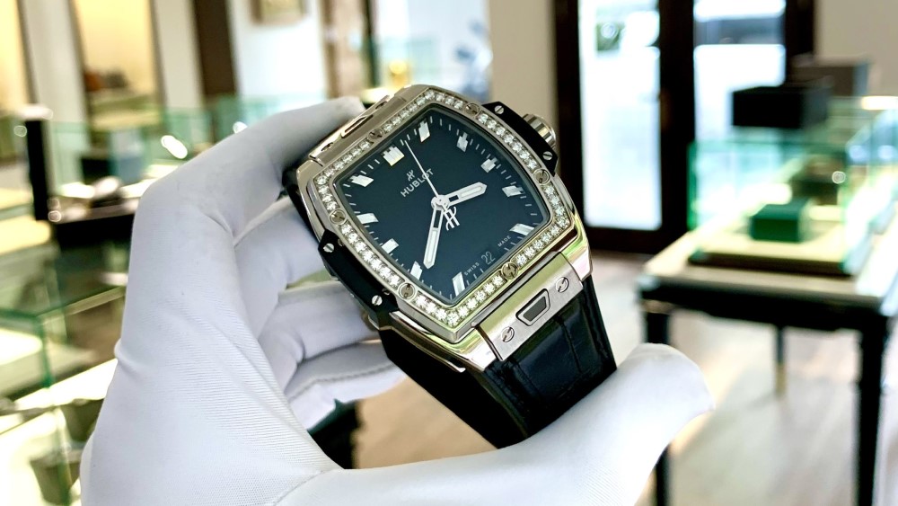  Đồng hồ Hublot kim cương – Niềm tự hào đồng hồ Thụy Sĩ