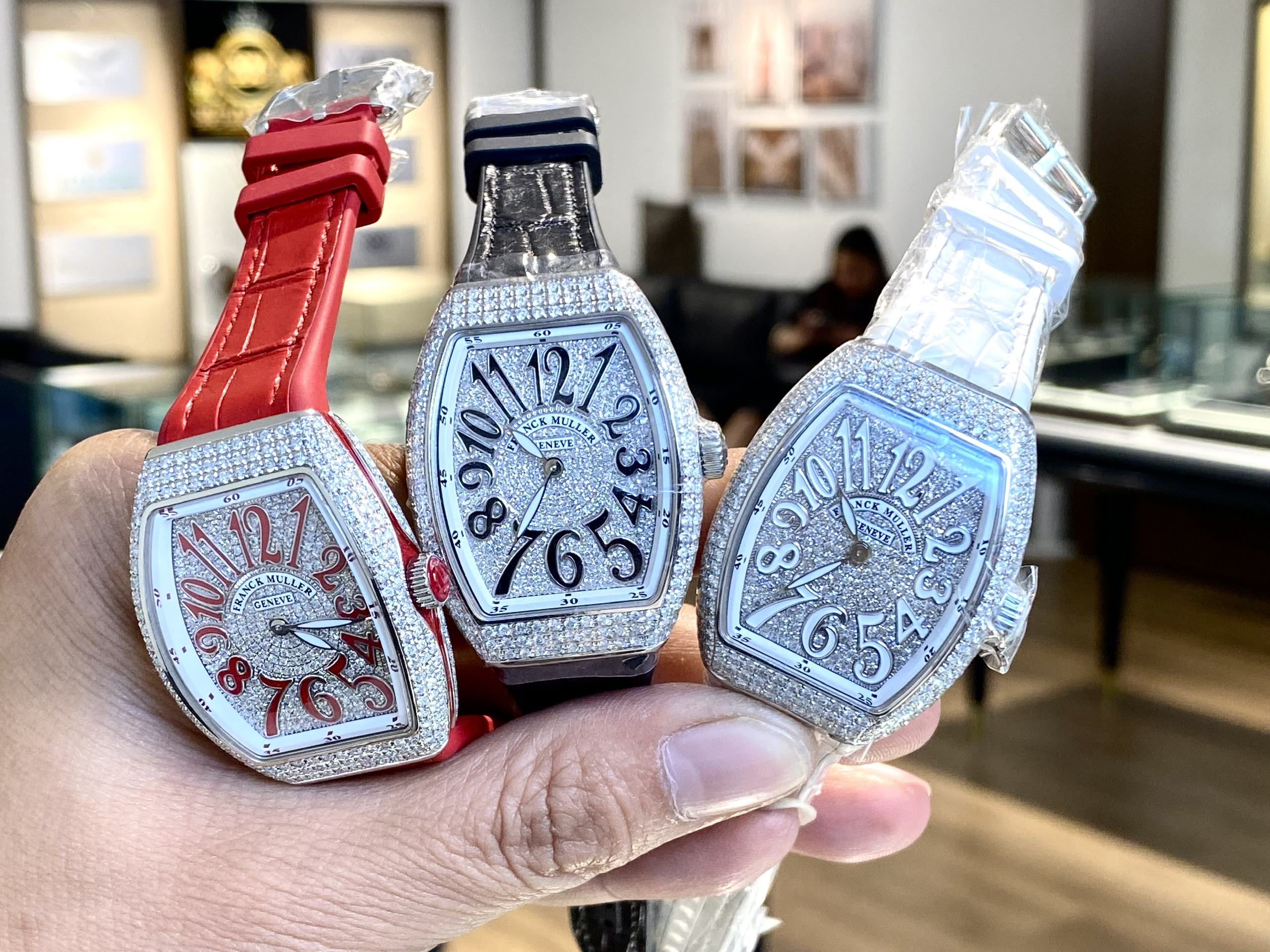 Gi i p ng h Franck Muller Geneve gi bao nhi u